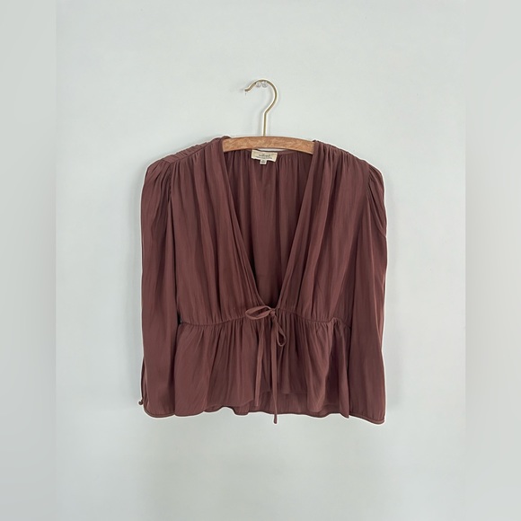 Wilfred limited edition tie up top - Picture 1 of 1